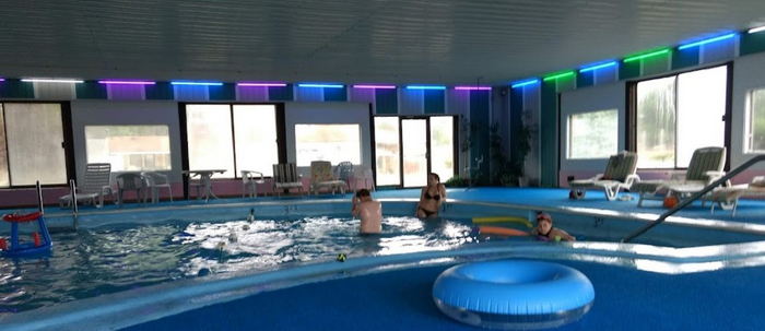 Great Escape Motor Lodge (Redwoood Motor Lodge) - Web Listing (newer photo)